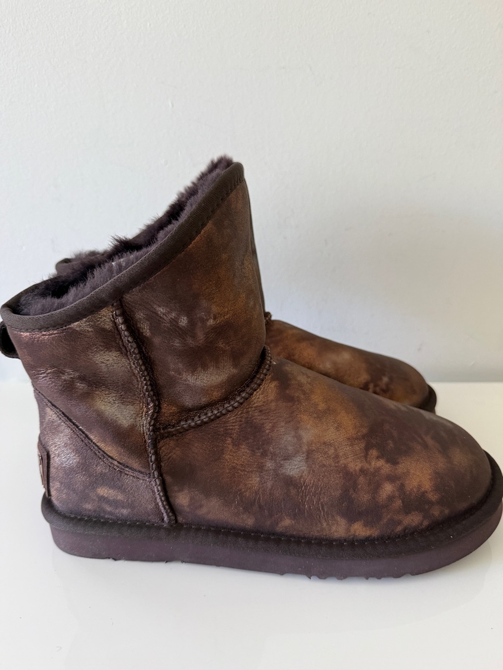 NWOB AUSTRALIA LUXE COLLECTIVE Cosy Xtra Short Beva Boots Shoes | US  9 | Bronze
